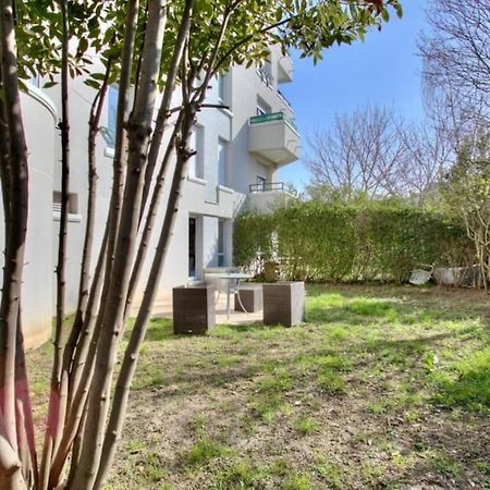 Studio Spacieux Avec Terrasse Et Parking Вири-Шатийон Экстерьер фото